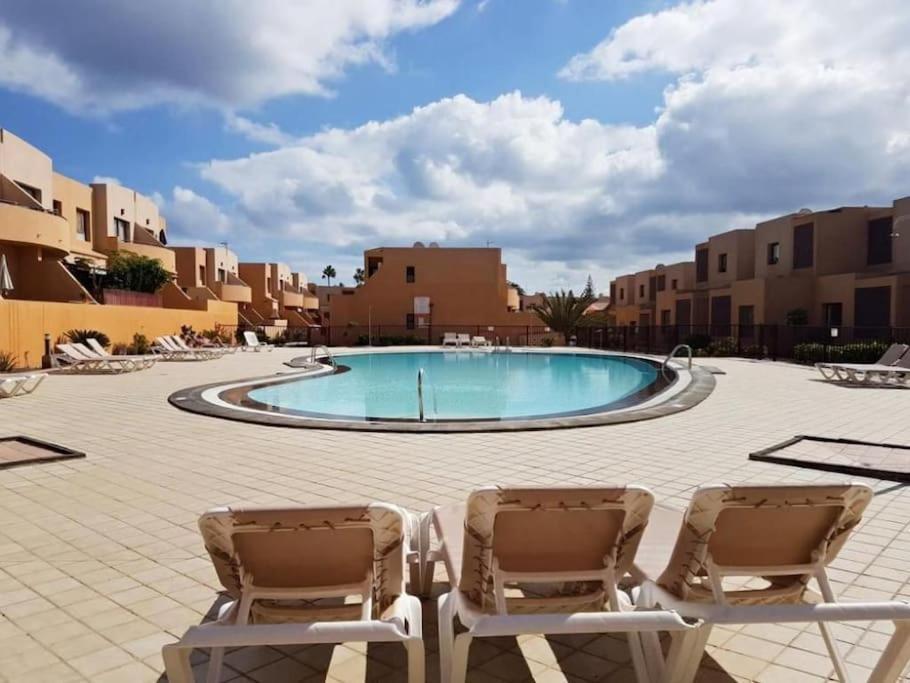 Appartement Piscina & Wifi. Sunny Apartement, Swimming Pool. *